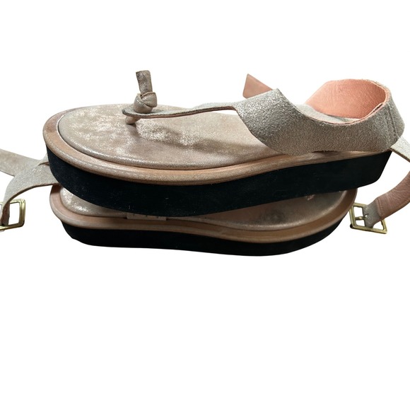 Free People Metallic Leather Platform Thong Sandals Buckle Strap Boho Size 6 NEW - Picture 7 of 9